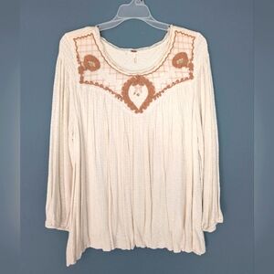 Free People cream and tan boho long sleeve blouse, M, embroidered Begonia